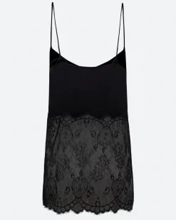 Minimum Tops | Elia top with lace 4257 - Black