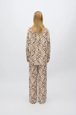 Minimum Shirts | Harper long sleeved linen blend shirt 4263 - Sandstorm