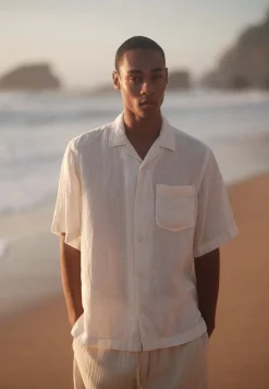 Minimum Shirts | Hayden short sleeved linen shirt 4115 - Coco Milk CocoMilk